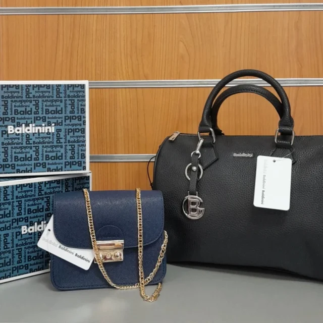 Cerchi una borsa che si adatti al tuo stile?
Ne abbiamo una per te!